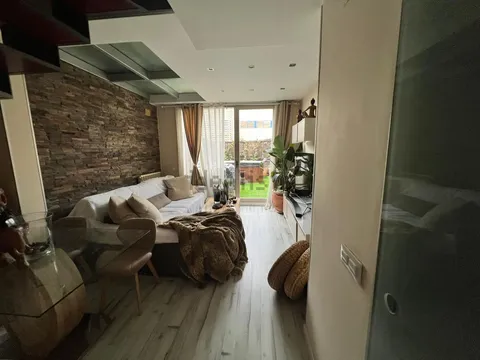 Pis de 80 m² a Osca
