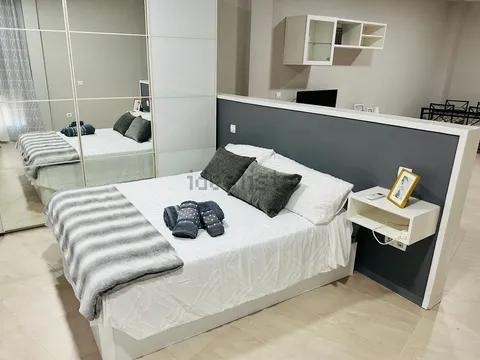 Appartement 60 m² à Tomares (2/22)