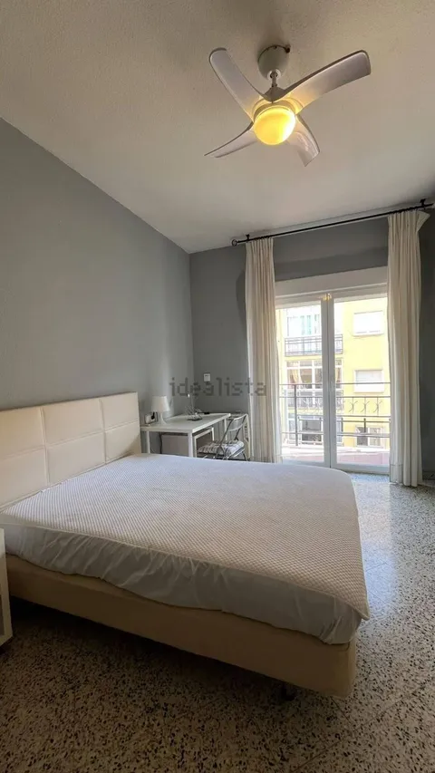 Piso de 120 m² en Granada