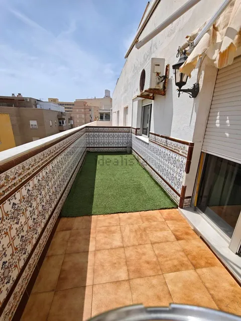 Pis de 85 m² a Almeria