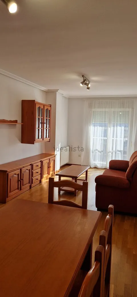 Appartement 70 m² à Ávila