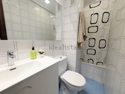 Кімната в оренду, Севілья