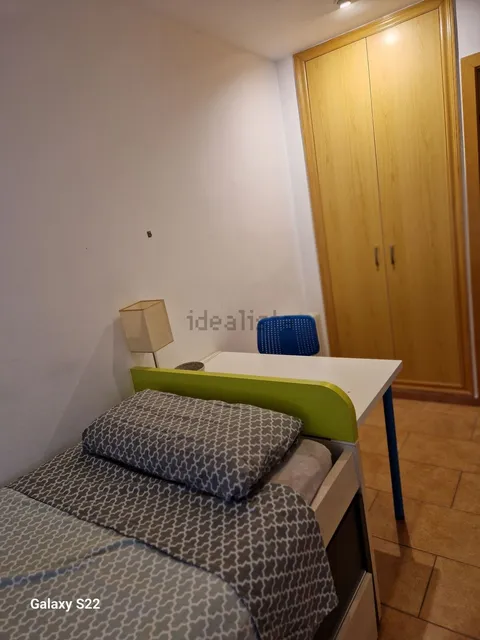 Habitació de lloguer, Figueres