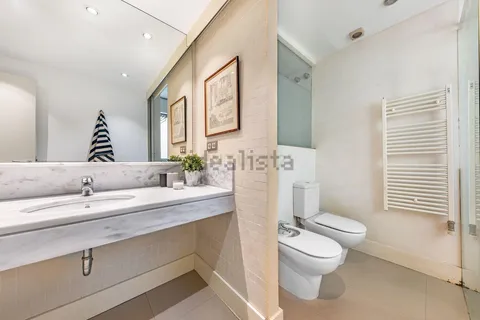 Casa 239 m² a Sant Cugat del Vallès