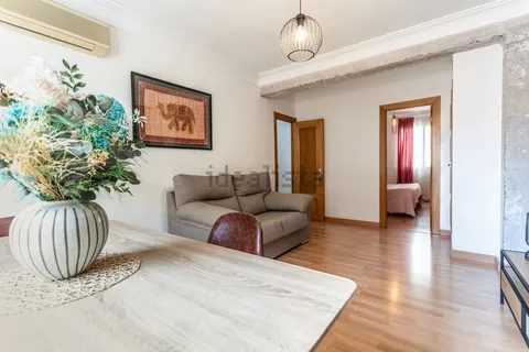 Pis de 90 m² a València