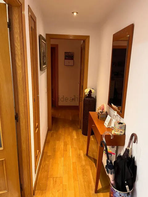 Room for rent, Madrid (2/7)