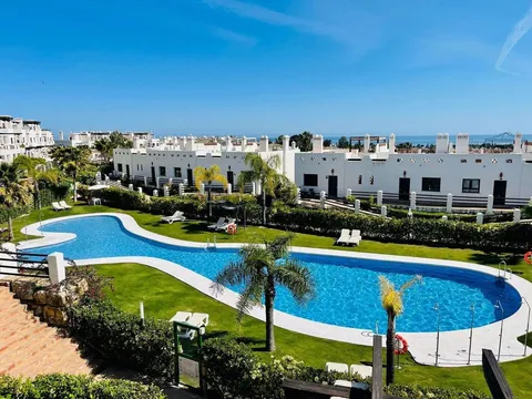 Квартира 100 м² в Estepona