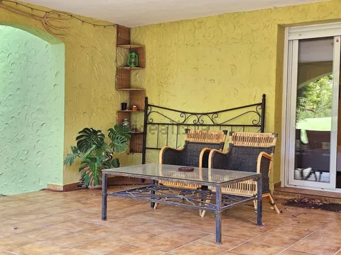 Haus 196 m² in Dénia