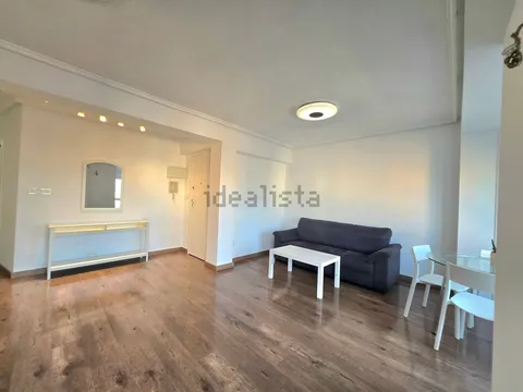 Pis de 90 m² a València