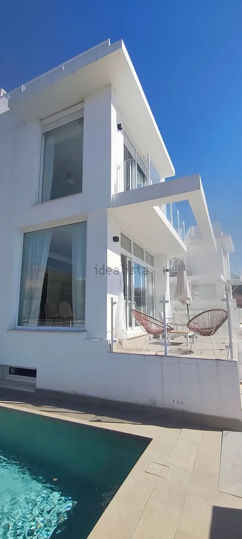 Maison 207 m² à Nerja