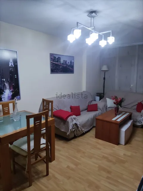Wohnung 70 m² in Ávila