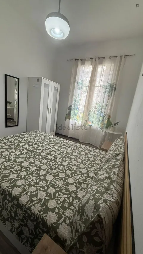 Habitació de lloguer, Barcelona (3/11)