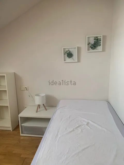 Stanza in affitto, Olías del Rey