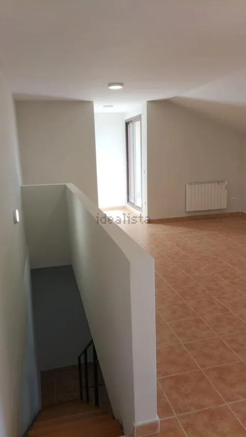 Flat 140 m² in Cabezamesada
