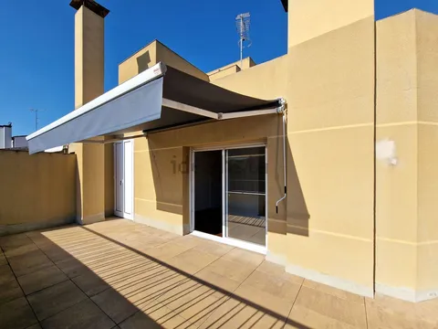 Flat 102 m² in Girona
