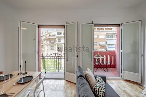 Wohnung 107 m² in Madrid