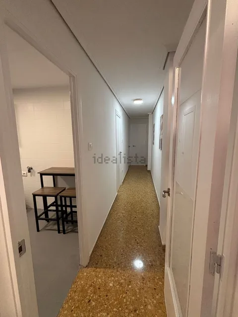 Wohnung 90 m² in Valencia