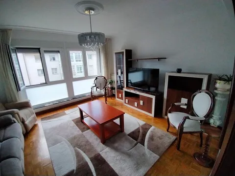 Piso de 96 m² en Santiago de Compostela