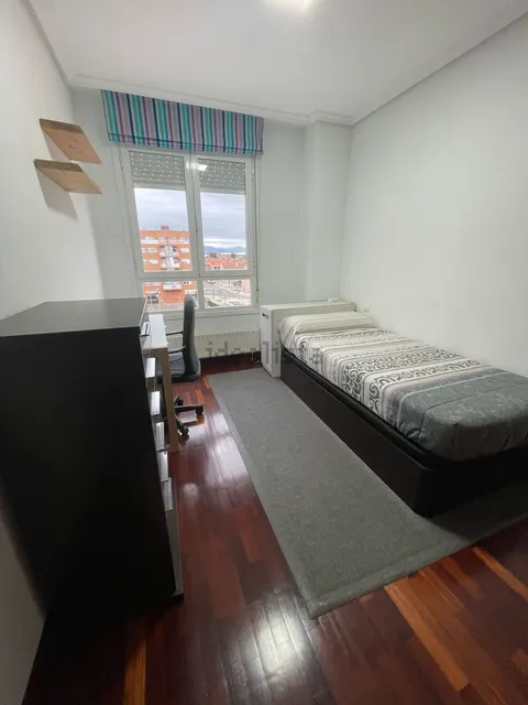 Pis de 90 m² a Vitòria