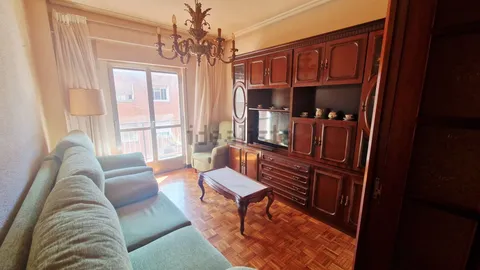Pis de 84 m² a Torrelavega