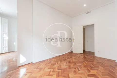 Wohnung 123 m² in Madrid