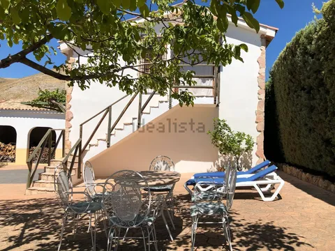 Casa de 65 m² a Huesa