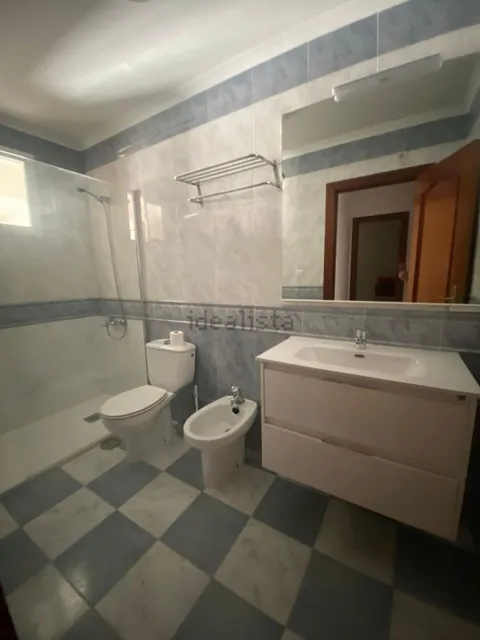 Piso de 120 m² en Granada