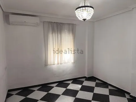 Квартира 80 м² у Севільі