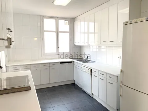 Wohnung 211 m² in Madrid