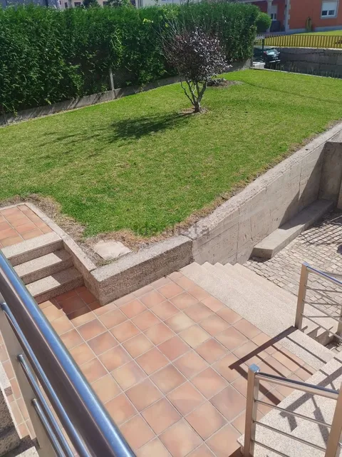 House 140 m² in Tomiño (2/24)
