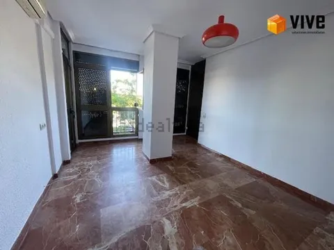 Wohnung 113 m² in Sevilla