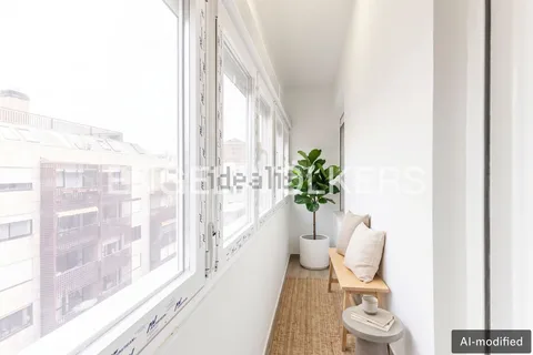 Wohnung 98 m² in Madrid