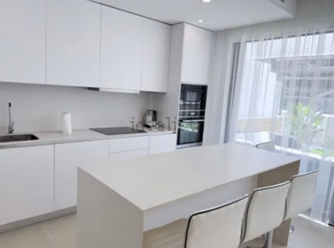 Casa de 210 m² a Estepona
