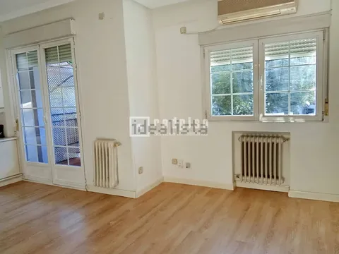 Flat 68 m² in Madrid