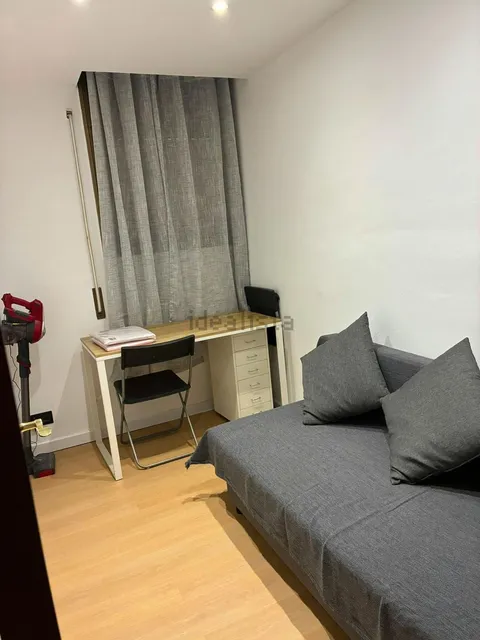 Pis de 80 m² a València
