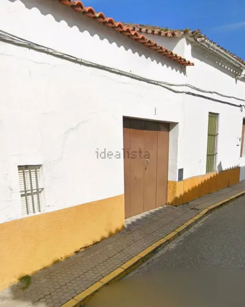 Casa de 80 m² a El Real de la Jara (2/4)