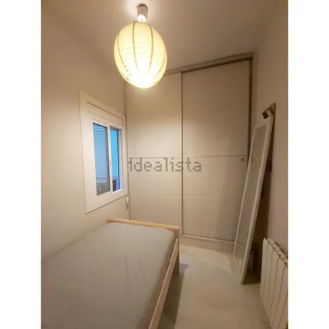 Habitació de lloguer, Barcelona (4/8)