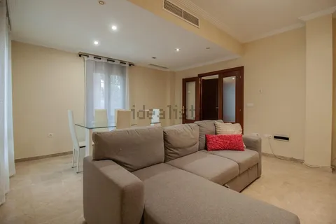Casa de 137 m² a Palomares del Río
