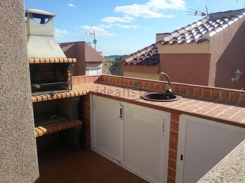 Casa de 160 m² en Monforte del Cid