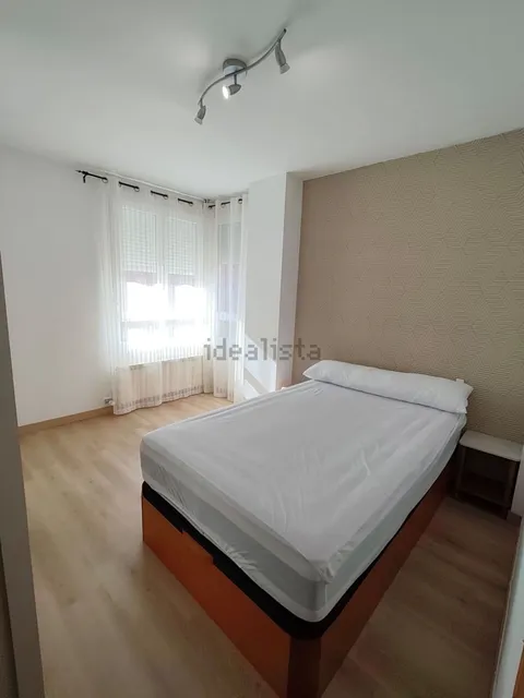 Chambre à louer, León