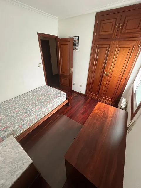 Chambre à louer, Ourense