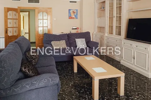 Piso de 200 m² en Onteniente (3/24)