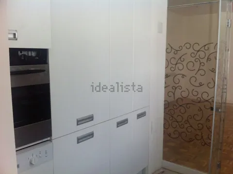Appartamento 100 m² a Madrid (2/27)