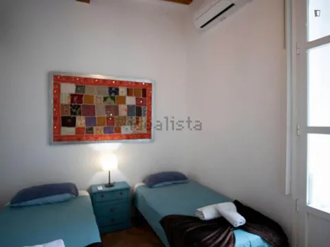Room for rent, Madrid