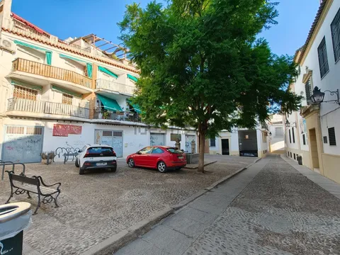 Pis de 58 m² a Còrdova (2/14)