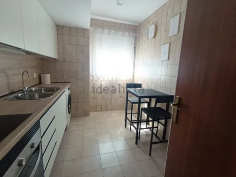 Appartement 87 m² à Binéfar