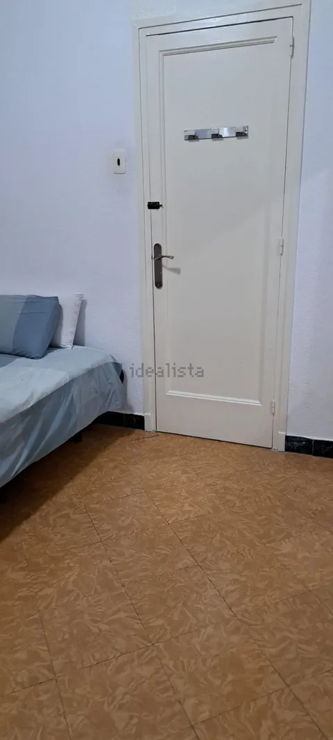 Room for rent, Montcada i Reixac