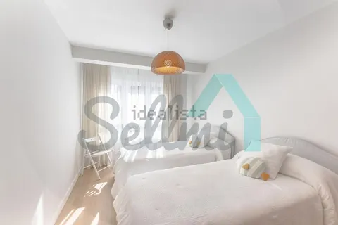 Piso de 129 m² en Castrillón