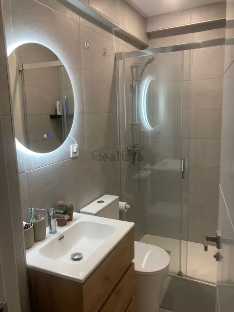Habitació de lloguer, Màlaga (2/4)