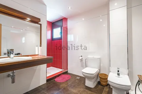 Casa de 228 m² a Sant Just Desvern